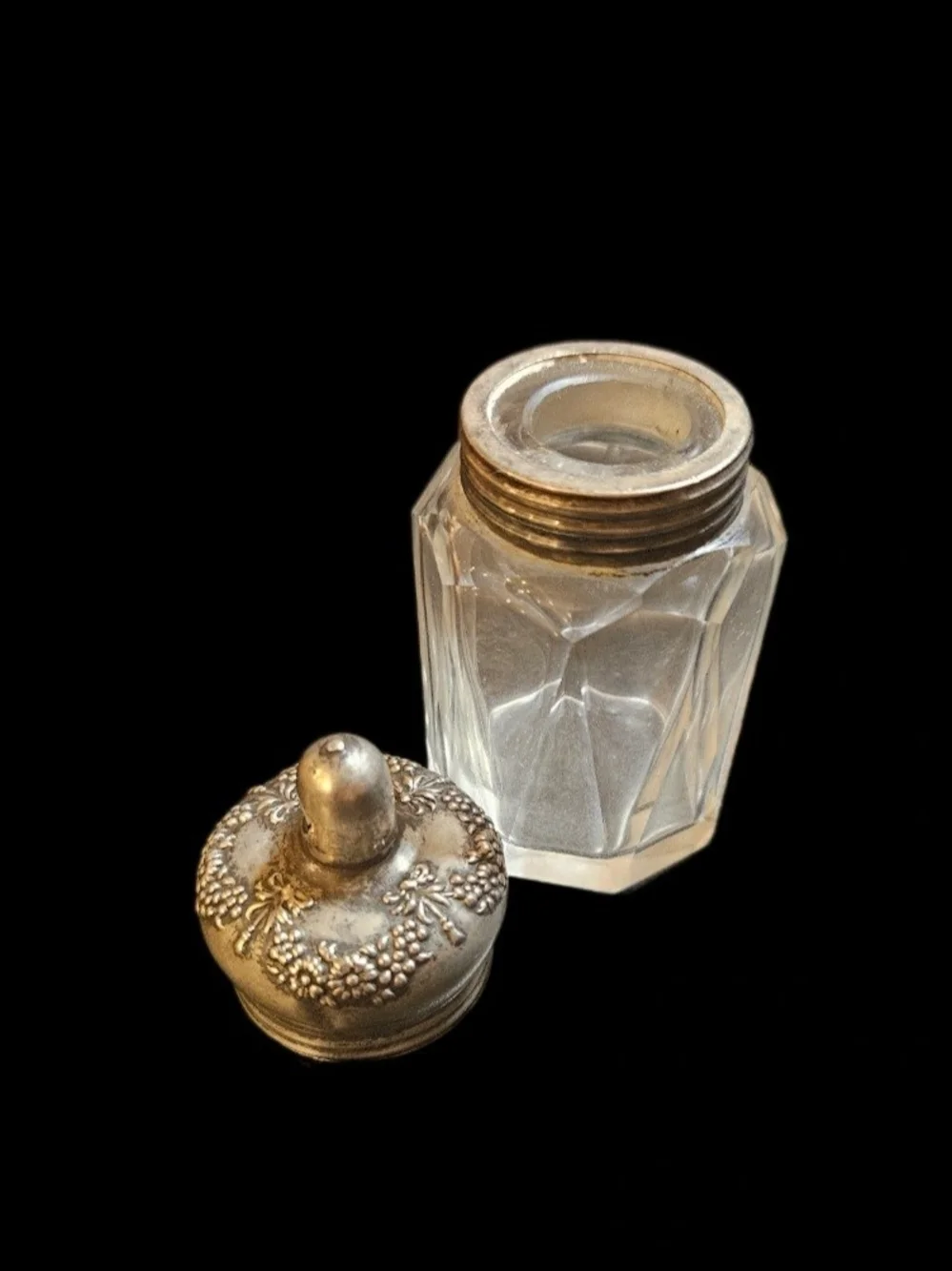 Antique La Pierre Sterling Silver Cut Glass Powder Jar Floral Repousse Lid 3